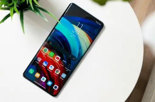 What fast screens reveal about phone performance